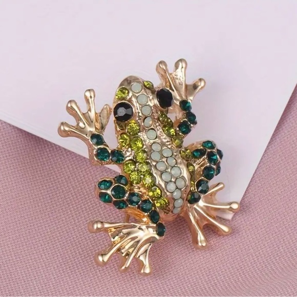 Jewelry - 3/$20 Adorable Sparkly Frog Pin Brooch Gold-tone